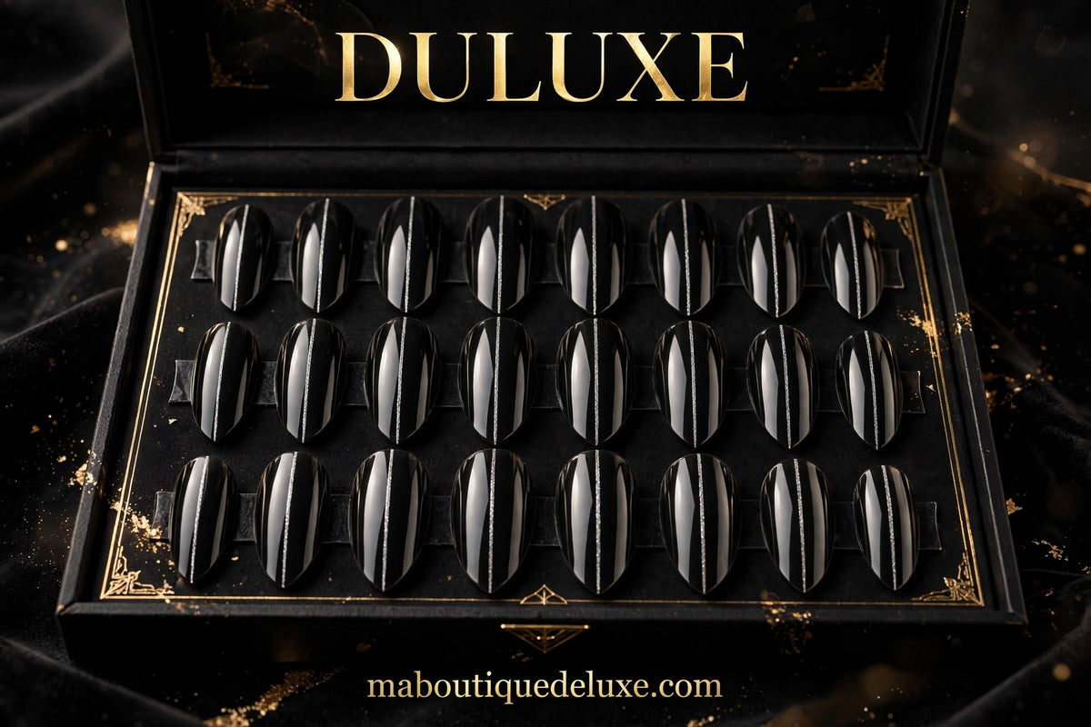 Faux Ongles Noirs Rayure Argentée 24 pcs — visuel héro, coffret d'ongles noirs à rayure argentée